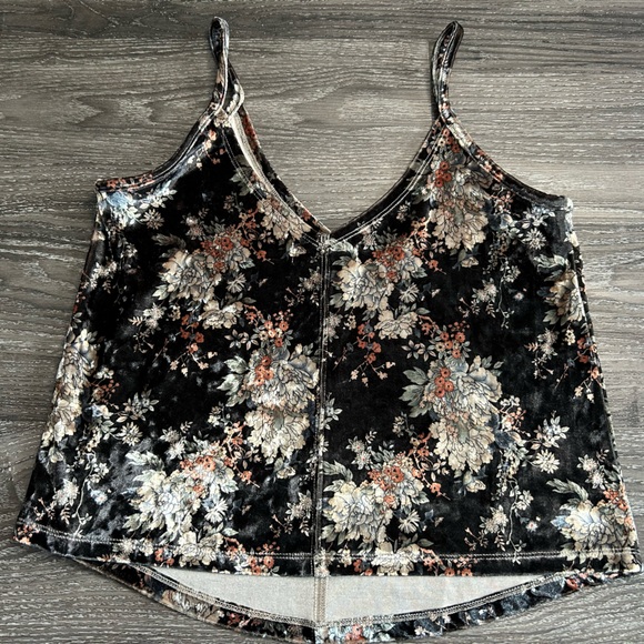 24 Colours - Women’s Velvet Tank Top - Size S - Picture 4 of 5